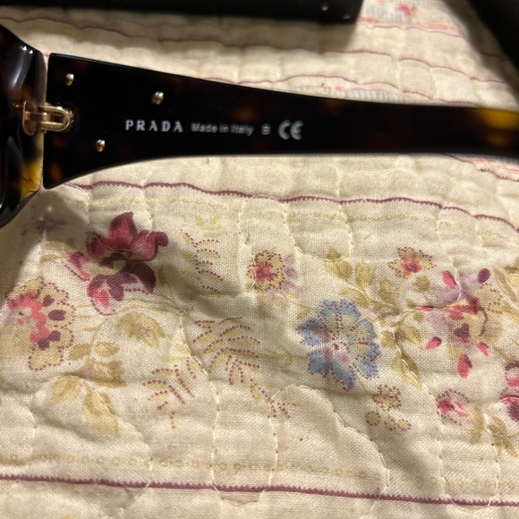 Prada Sun Glasses - Picture 4 of 5